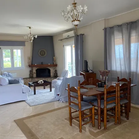 Διαμέρισμα Modern House With View Καλαμάτα